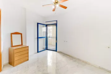 Piso en Puerta del mar - Foto 3