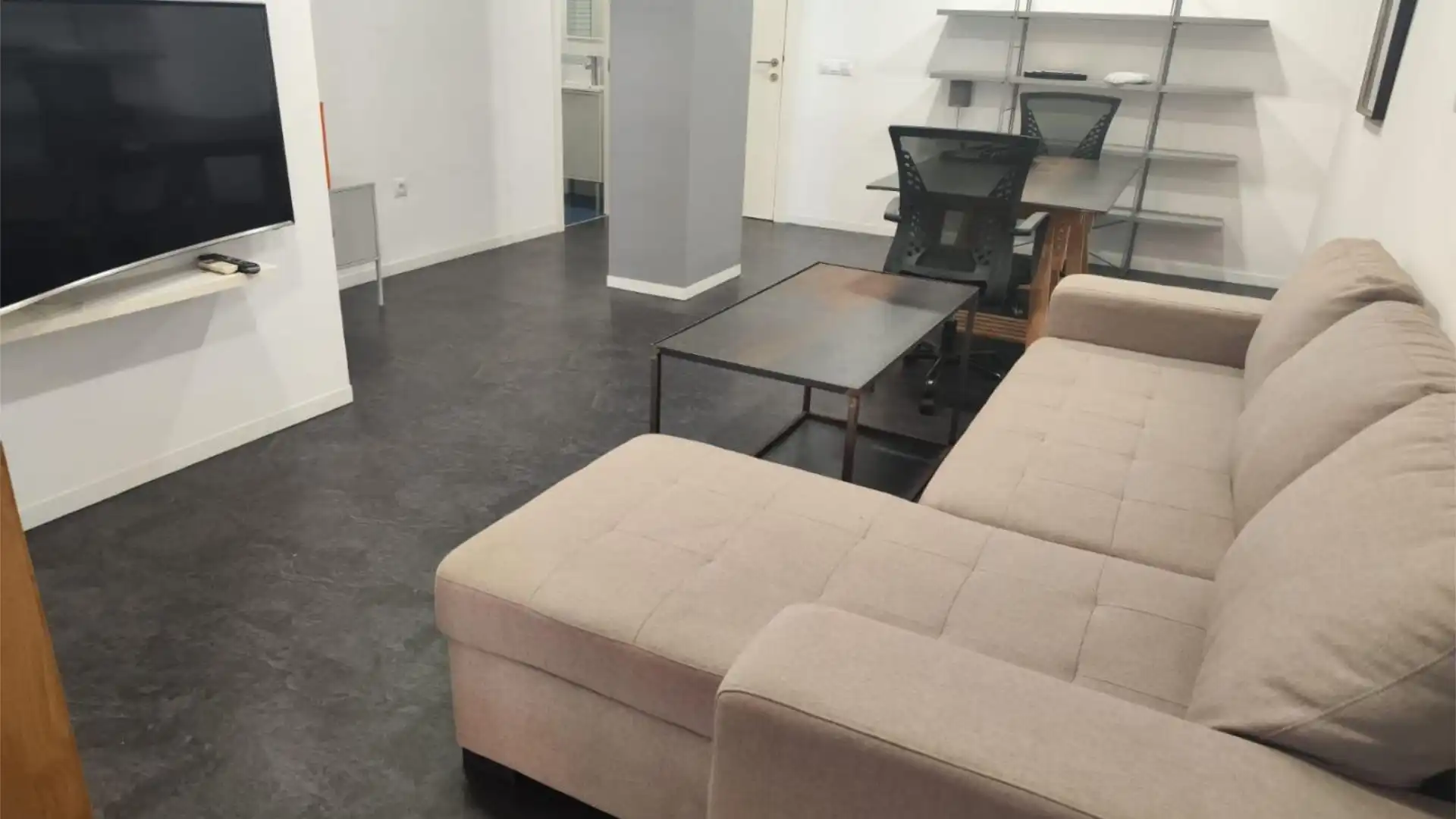 Apartamento en  Calle Danza Invisible 4 - Foto 3