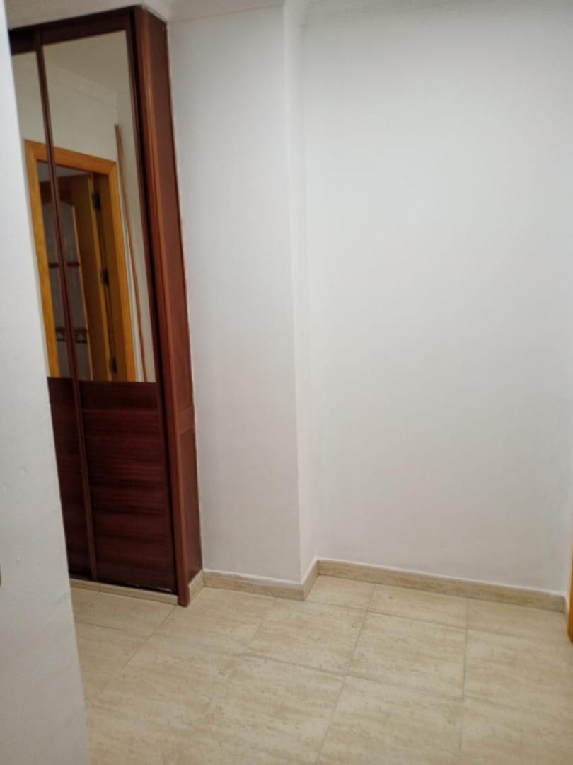 Piso en  Calle Cayetana Manrique 52 - Foto 14