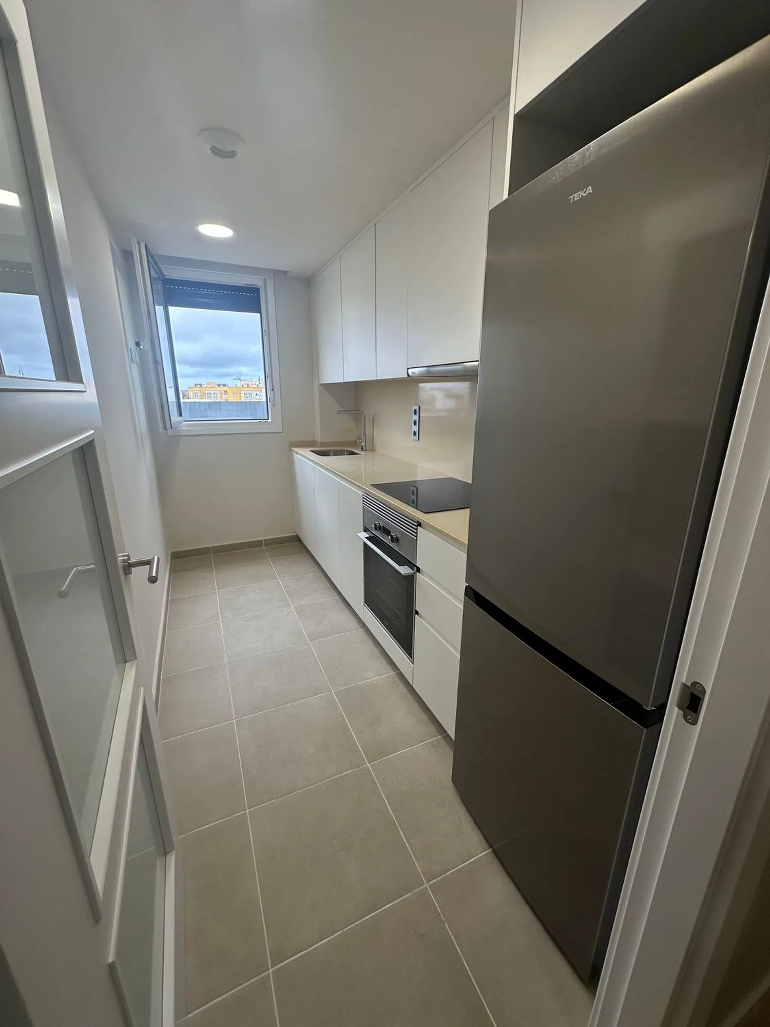 Piso en avenida 8 de Marzo, 8 - Foto 4