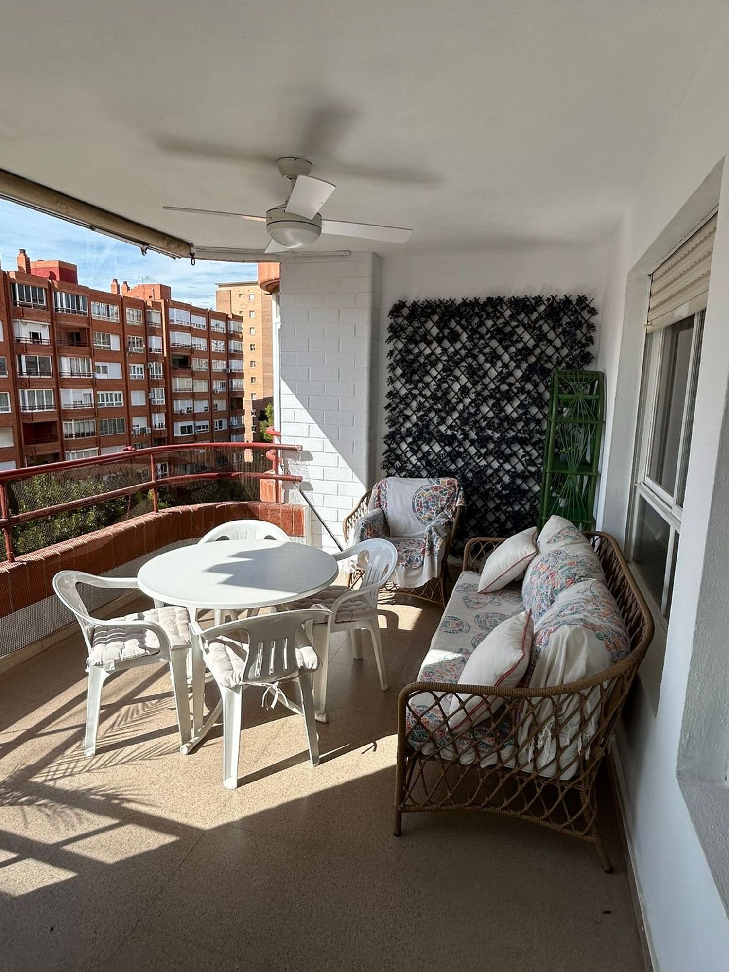Piso en Calle Victoria Kent Siano, 24, El Palmeral-Urbanova-Tabarca - Foto 3