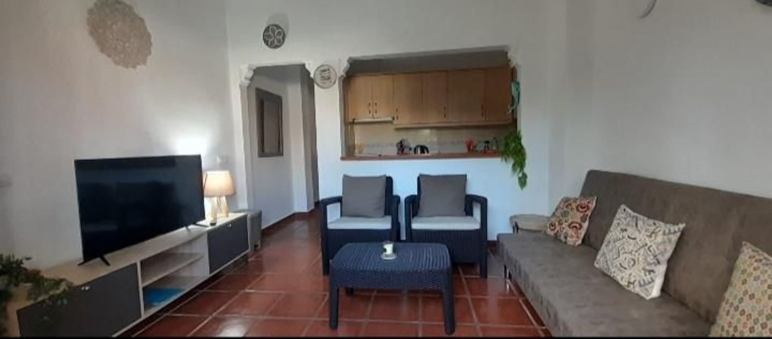 Piso en Calle Torrox, 7 - Foto 2