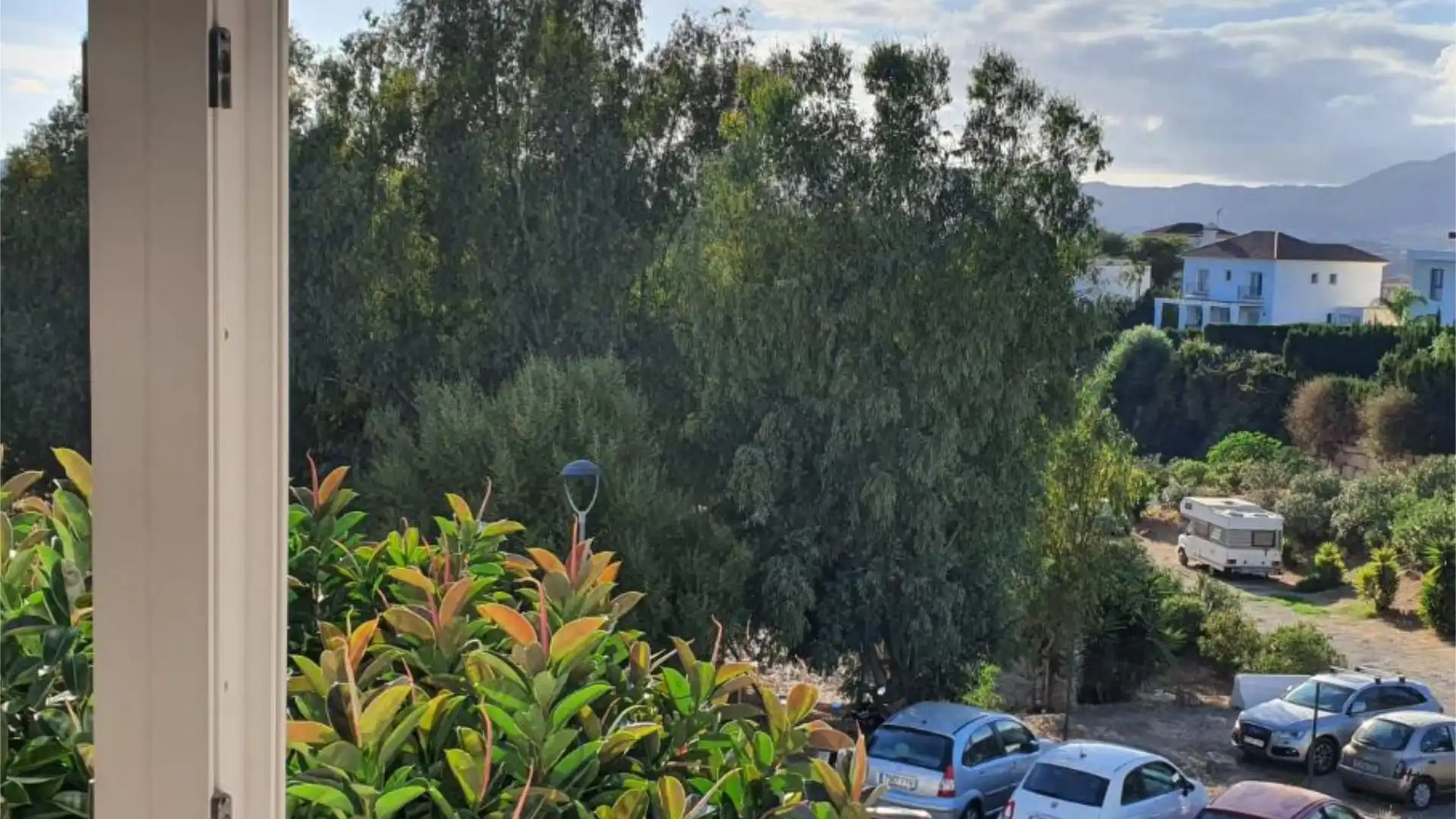 Casa adosada en  Avenida de Gran Bretaña 26 - Foto 4