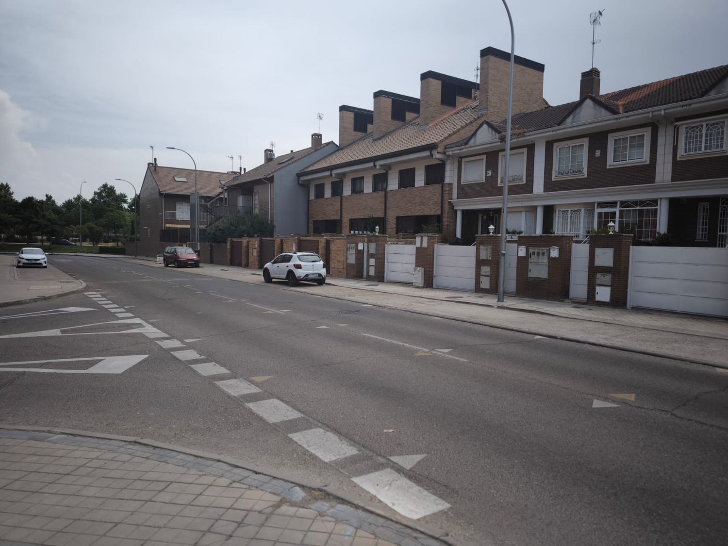 Chalet adosado en calle de Toscana, 178