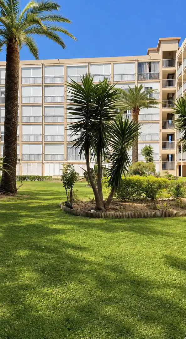 Apartamento en  Carrer de Plácido Domingo 4 - Foto 9