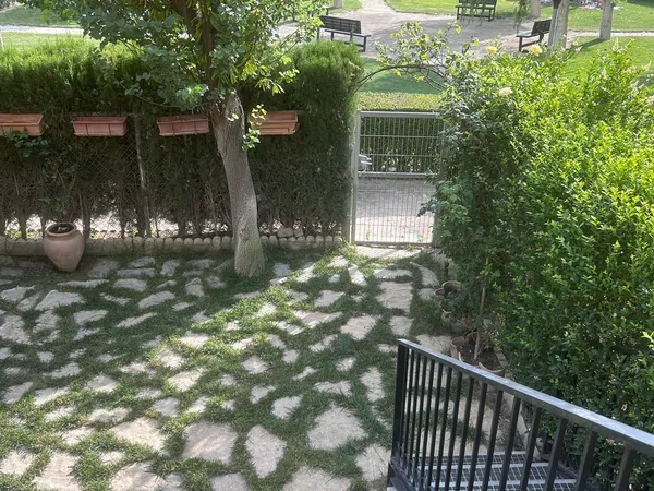 Chalet adosado en Calle de Alonso de Villalpando, 17, Cartuja Baja - Foto 4