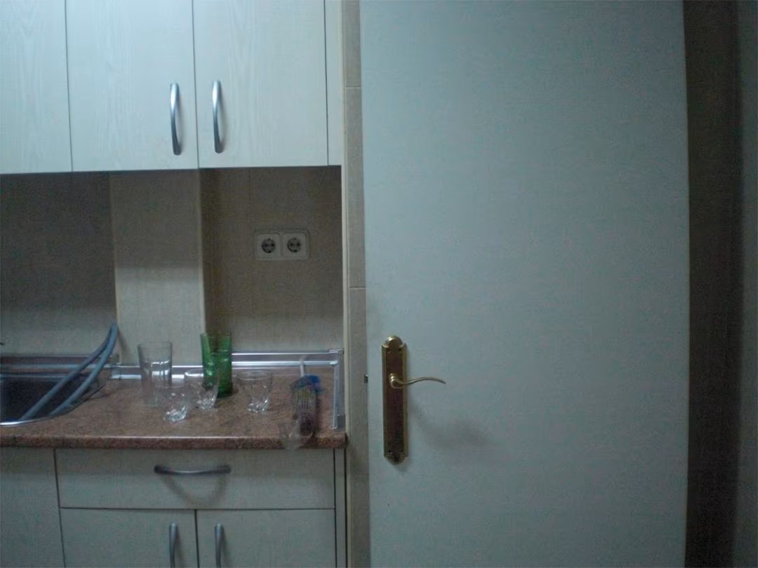 Piso en  Calle de San Maximiliano 47 - Foto 2