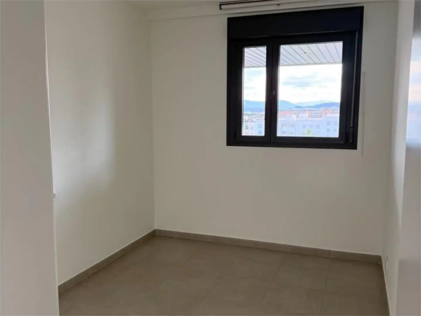 Piso en  Calle Orson Welles 20 - Foto 5