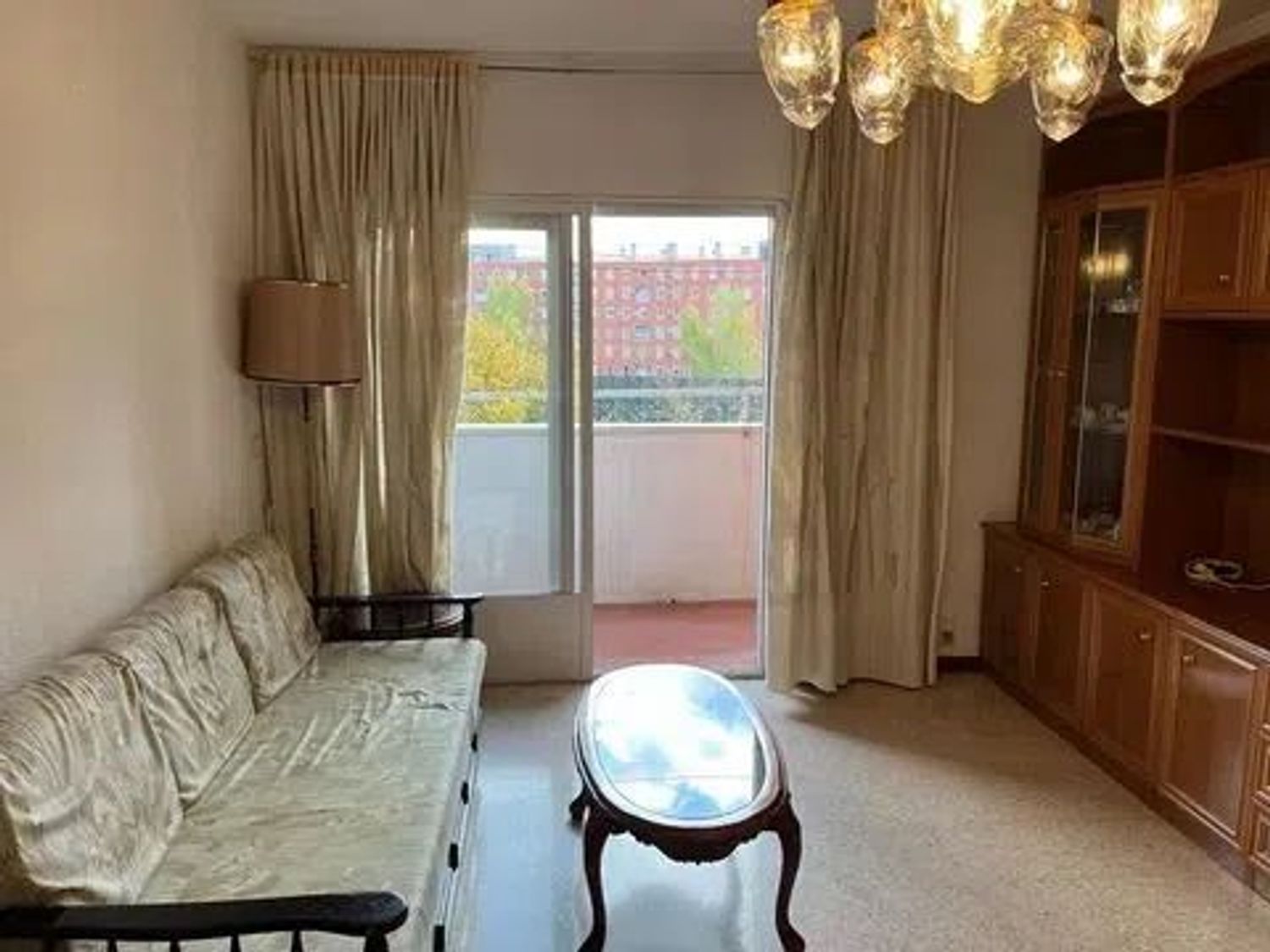 Piso en avenida de la Constitución, 182 - Foto 2