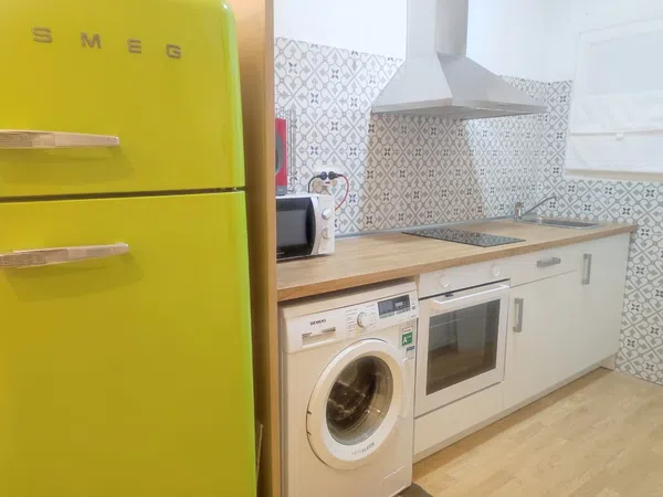 Estudio en calle del Pintor Josep Pinós, 10 - Foto 4