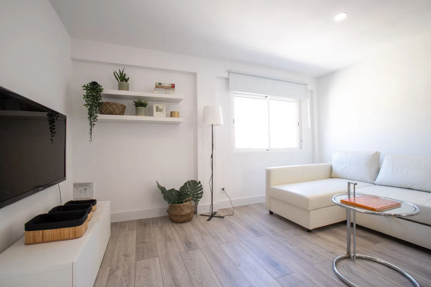 Piso en calle d' Antonio Ponz, 120 - Foto 3