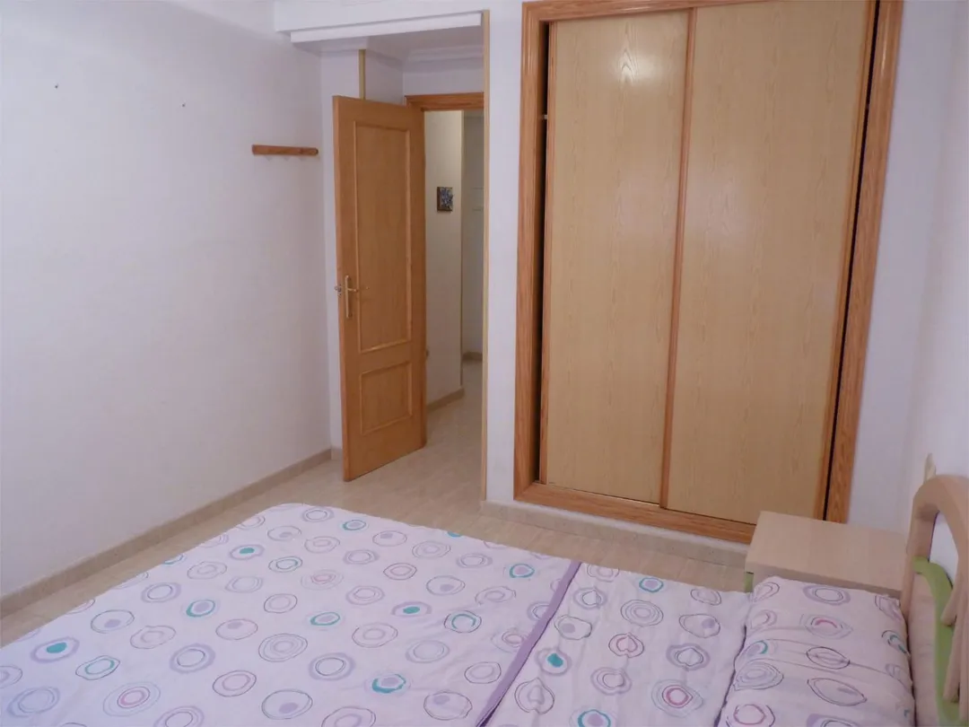 Piso en  Avenida Riu Torres 10 - Foto 10