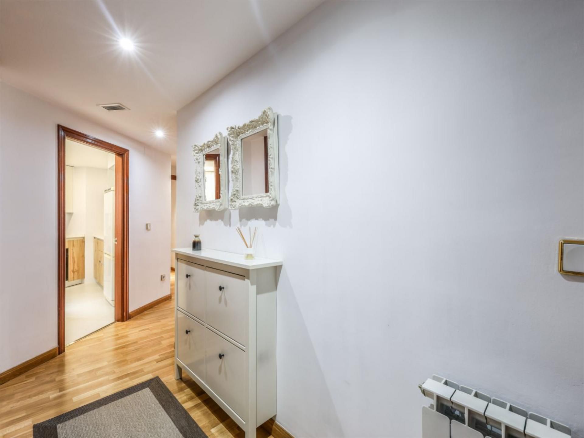 Piso en  Calle de Embajadores 146