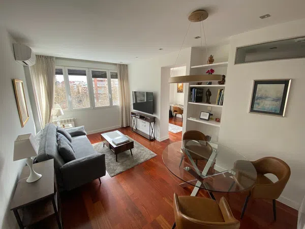 Piso en avenida del General Perón, 25 - Foto 4