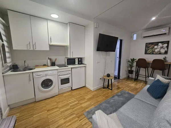 Estudio en calle Tarragona, 38 - Foto 17