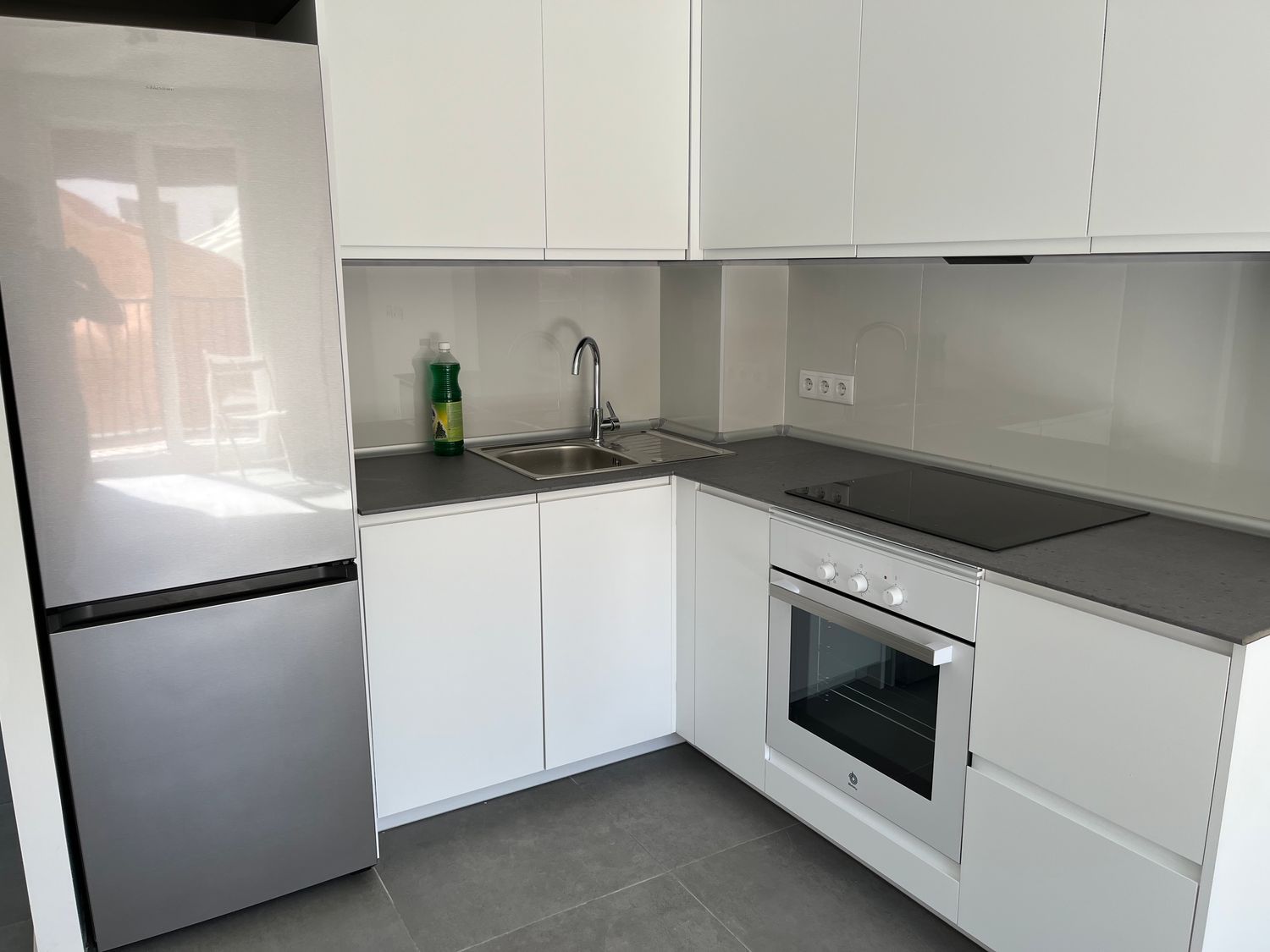 Piso en calle de Bellver, 10 - Foto 3