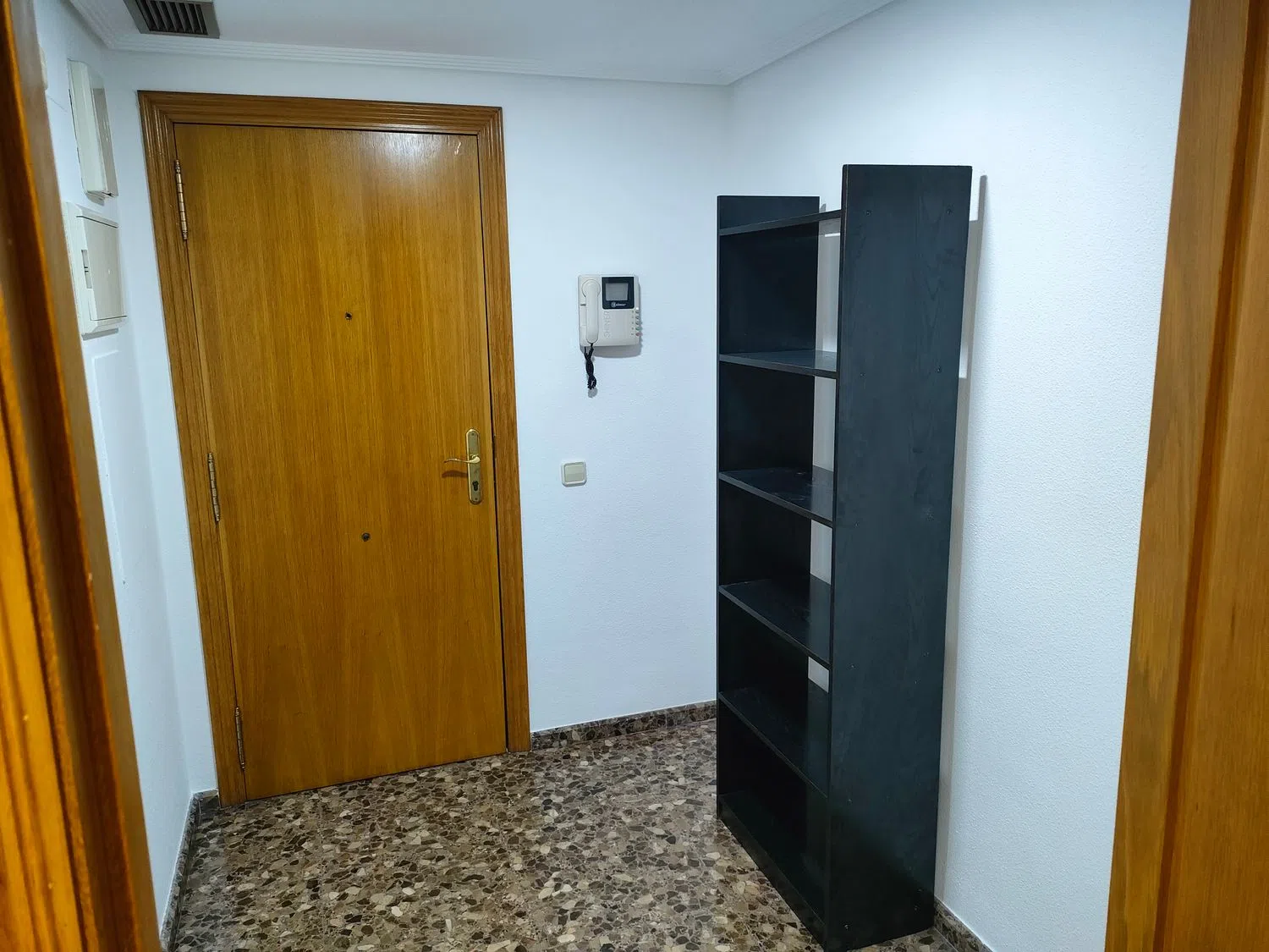 Piso en calle Islas Canarias, 180 - Foto 2