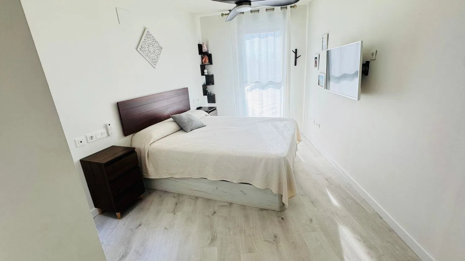 Piso en calle d'Antònia Gómez d'Orga, 2 -10g - Foto 4