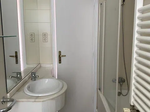 Ático en calle de Guzmán el Bueno, 97