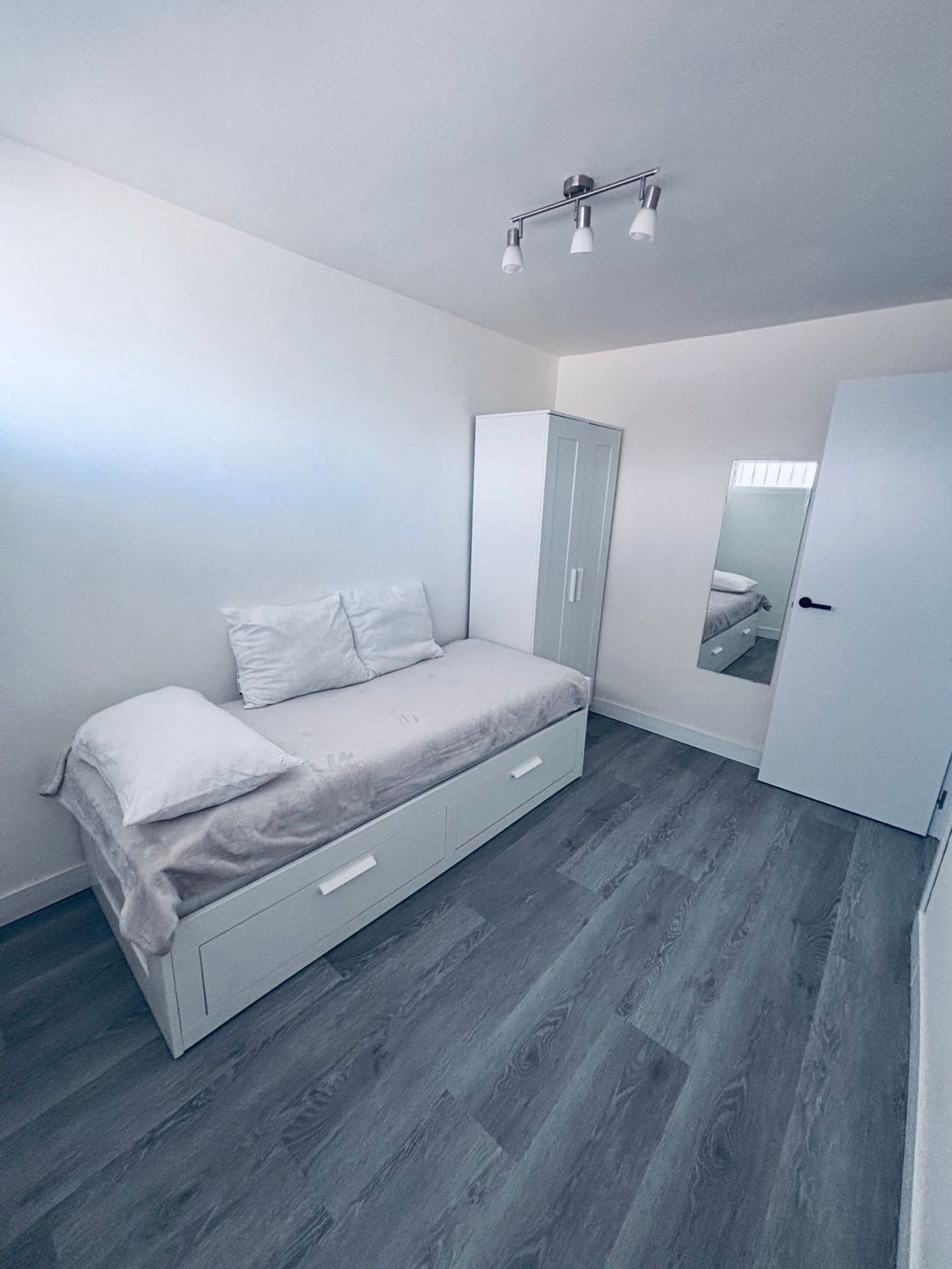 Piso en avenida de la Telefónica, 15 - Foto 24