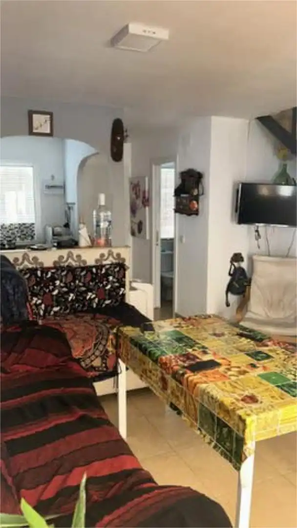 Chalet en ALQUILER NO VACACIONAL - Foto 2