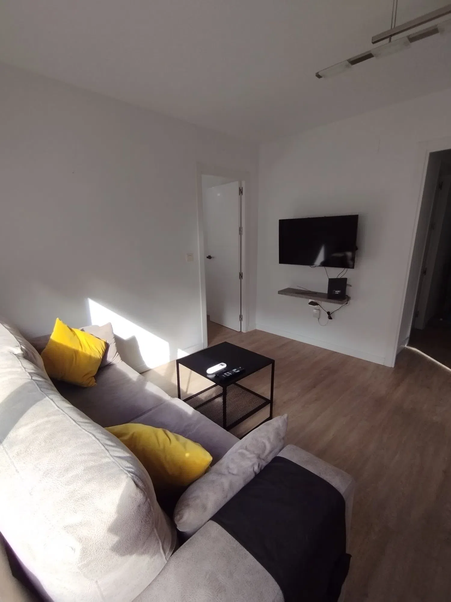 Piso en avenida de Carlos Haya, 95 - Foto 6