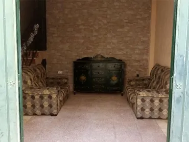Casa adosada en  Calle Virgen de Los Milagros 67 - Foto 1