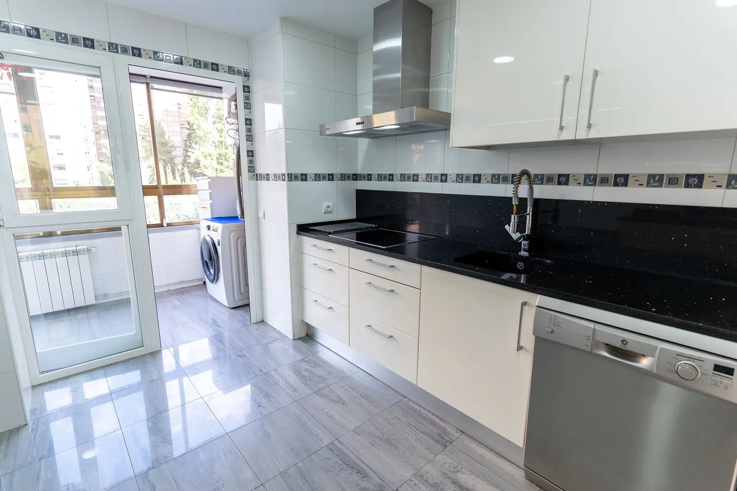 Piso en calle de la Villa de Marín, 34 - Foto 3