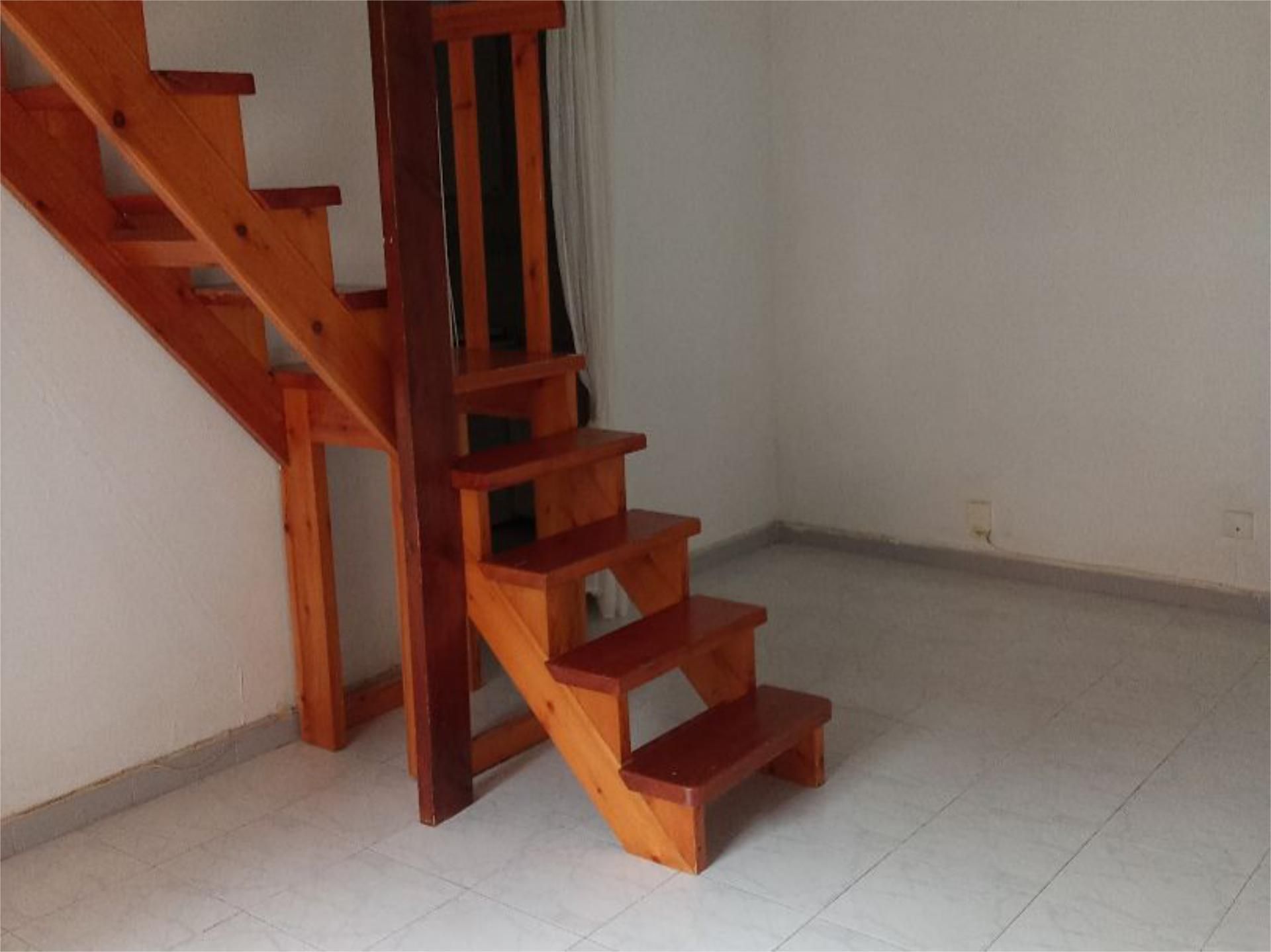 Apartamento en  Calle de José María Cavero 11 - Foto 3