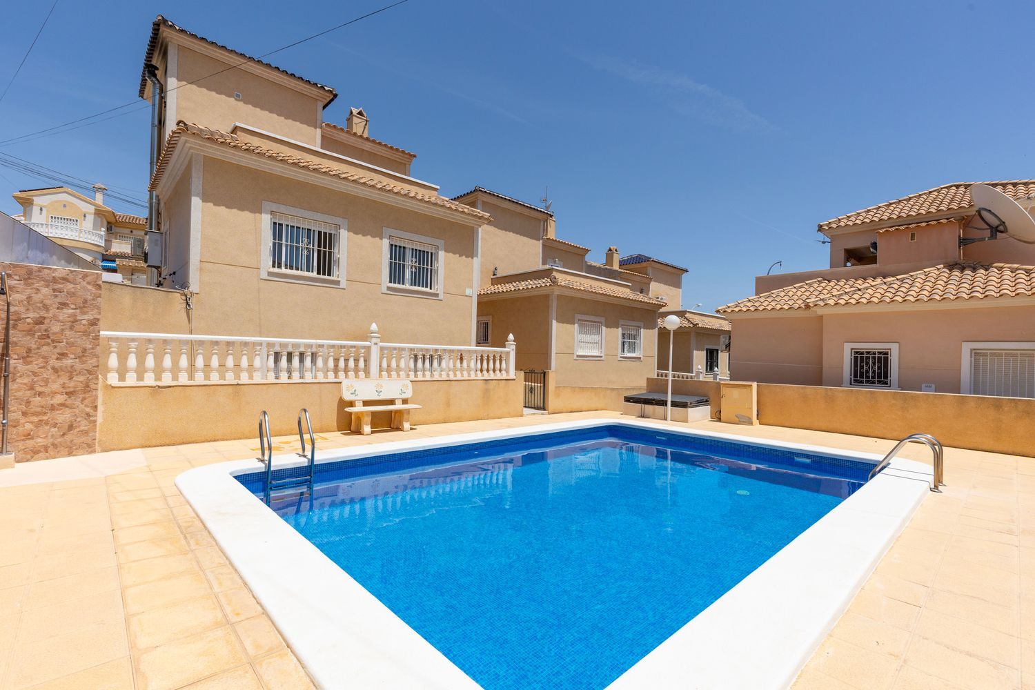 Casa o chalet independiente en Calle Nerja, 24, Las Filipinas - Foto 6