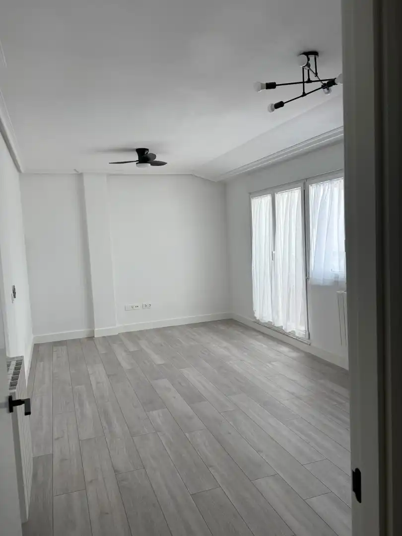 Piso en  Avenida de Portugal 16 - Foto 7