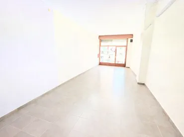 Local comercial en  Avinguda de Catalunya 81 - Foto 1
