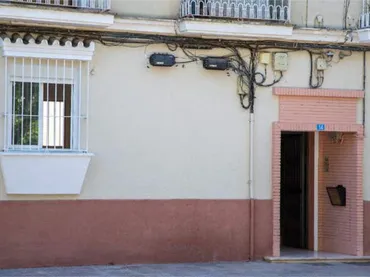 Piso en Zona Hipercor - Foto 9