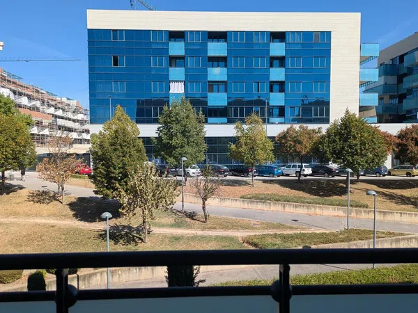 Estudio en puente Cultural, 10