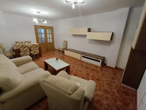 Piso en calle Acropolis, 31