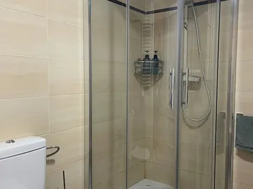 Apartamento en calle Calle Condes de Crespo Rascón 1 - Foto 9