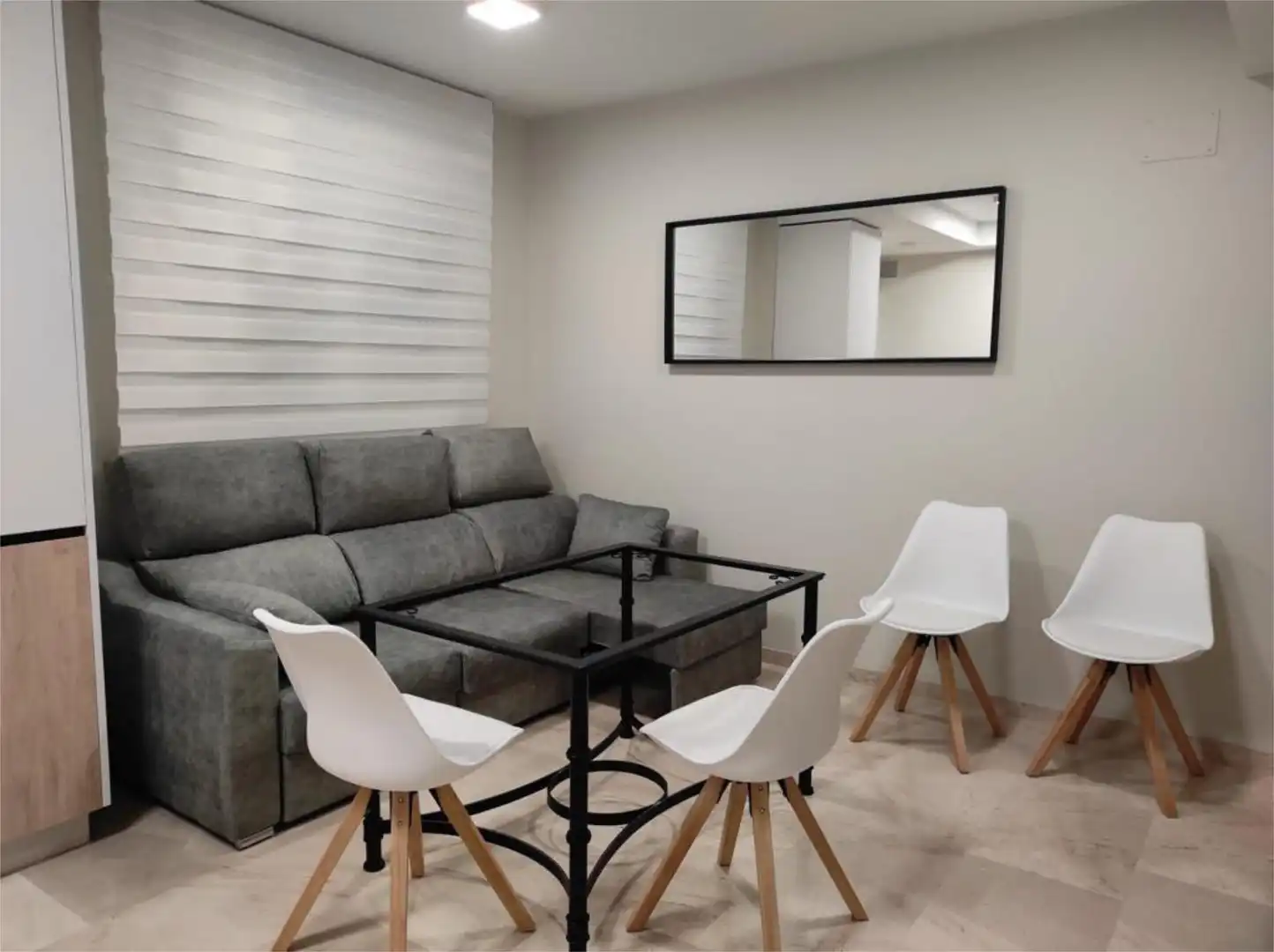 Piso en  Calle Escritora Ángeles López de Ayala 7 - Foto 4