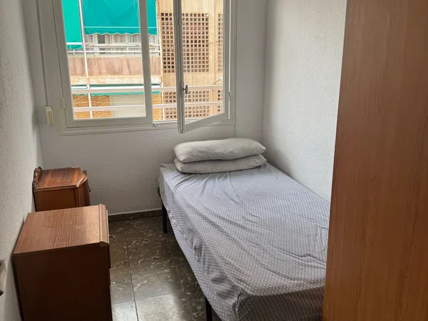 Alquiler de piso en Calle Gorga, 10 - Foto 3