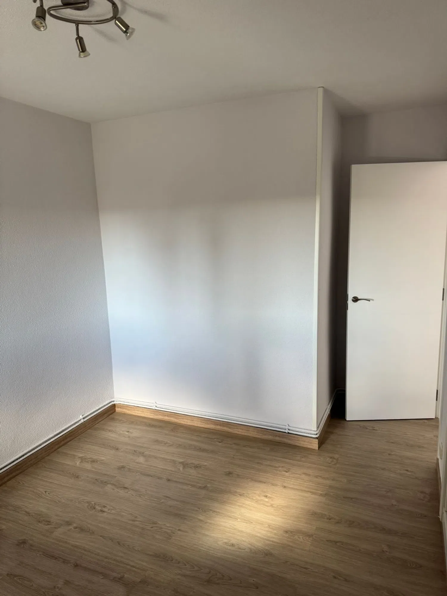 Piso en calle de Melchor Fernández Almagro, 84 - Foto 8