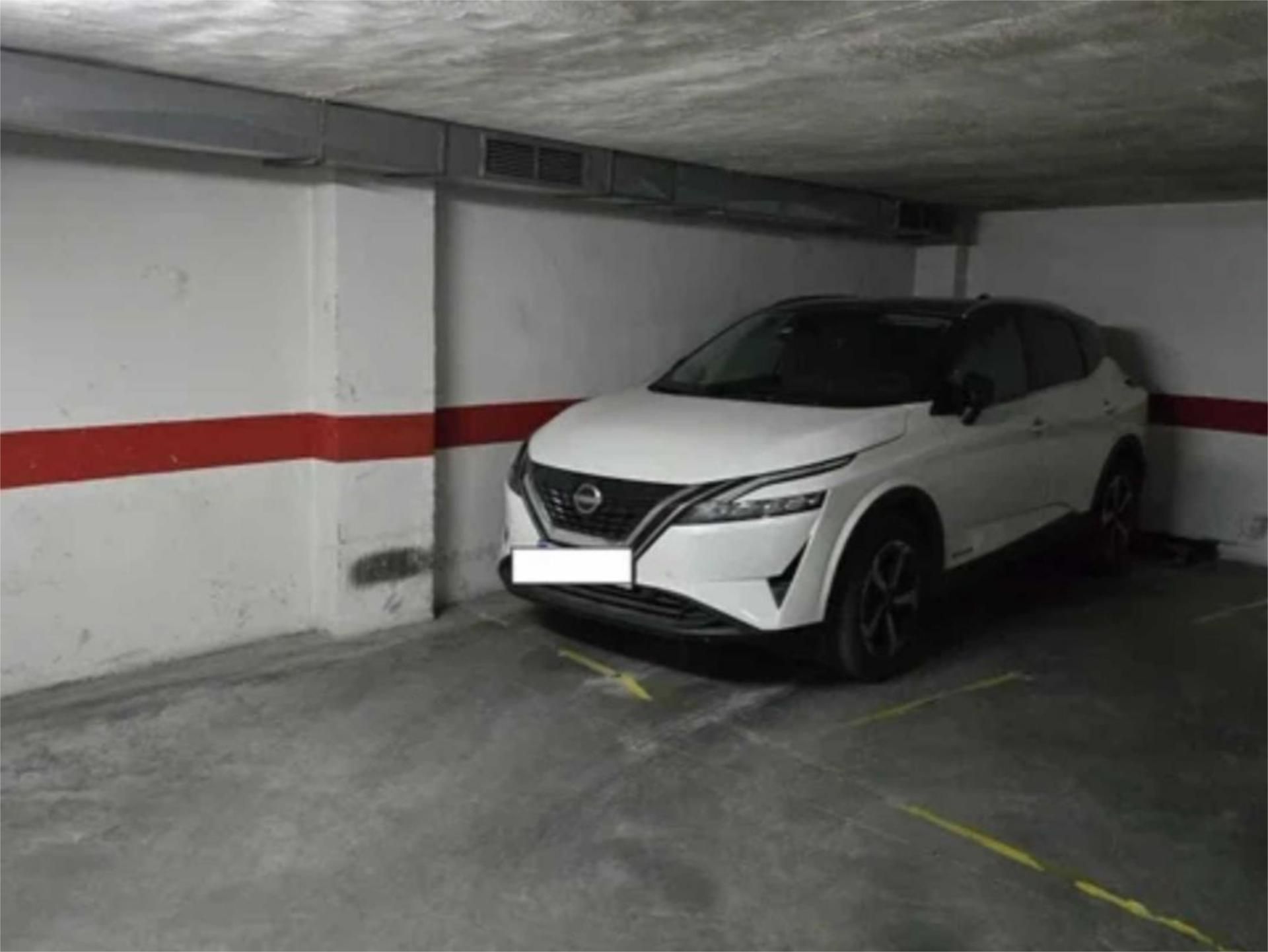 Piso en  Calle del Alcalde de la Cruz Ceballos 8 - Foto 17