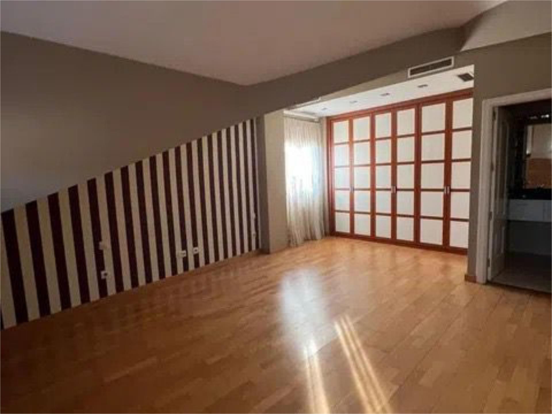 Dúplex en  Ronda de la Pescadería 13 - Foto 1