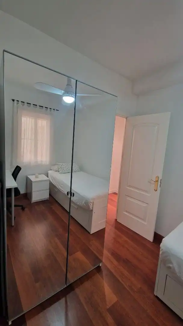 Piso en  Calle de Manuel Cortina 5 - Foto 11