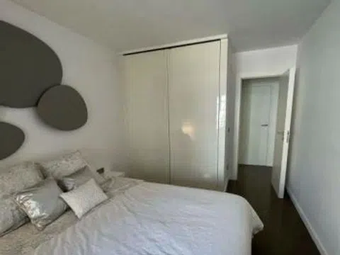 Piso en calle Arquitecto Morell, 5