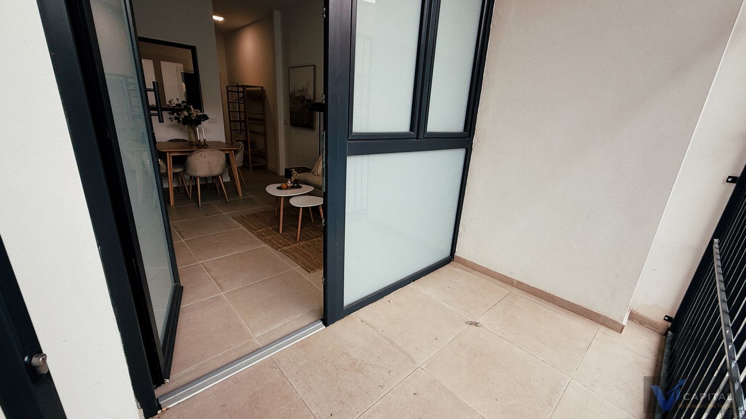 Estudio en Plaza del Pintor Rigoberto Soler - Foto 13