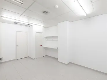 Local comercial en - Foto 4