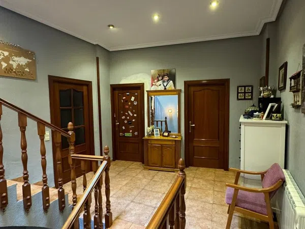 Chalet pareado en Cánovas del Castillo, 27, Centro Ciudad, Centro Ciudad - Foto 1