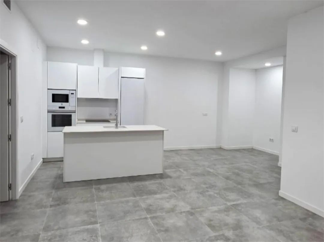 Piso en  Calle Melchor Gallegos 1 - Foto 2