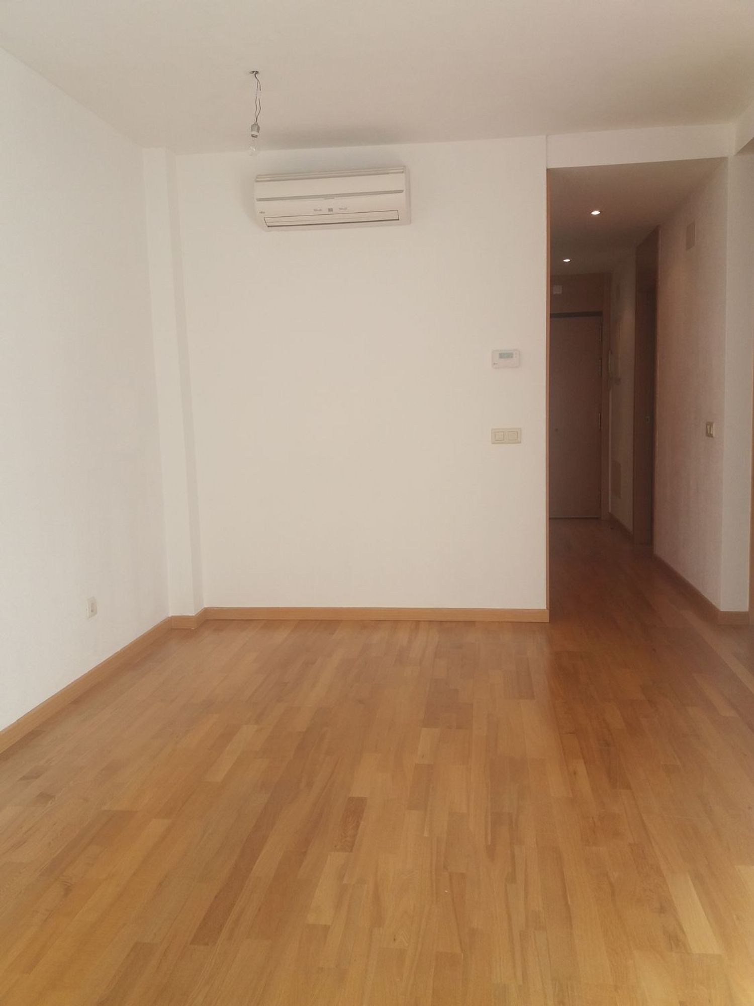 Piso en calle Embalse de la Jarosa, 12 - Foto 2