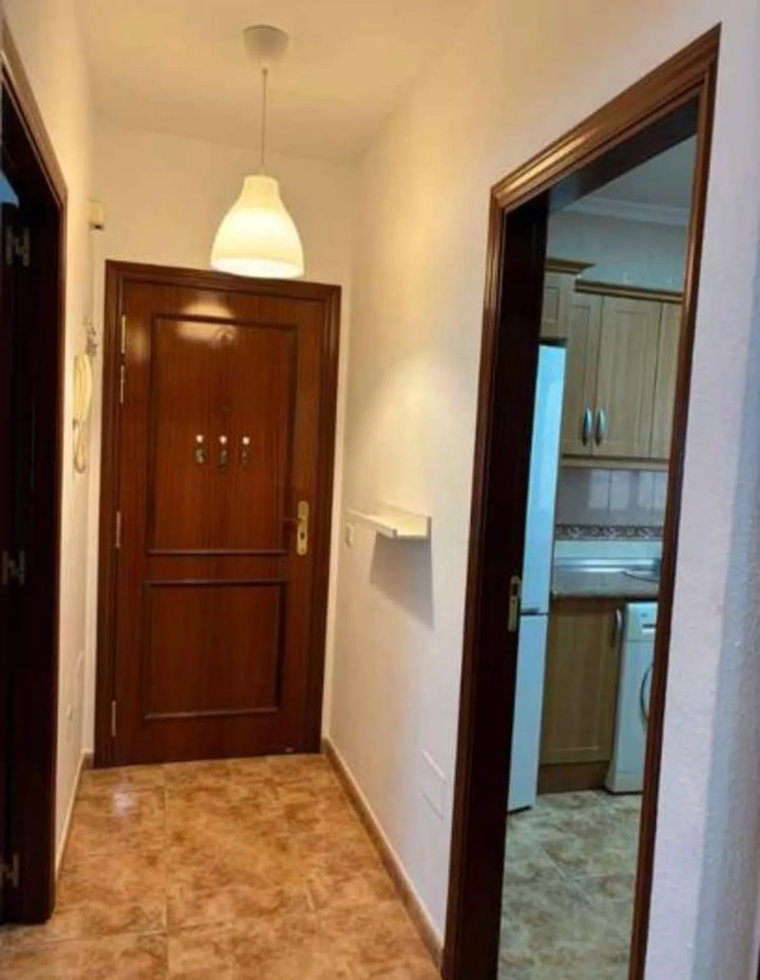 Piso en calle Margarita Nelken, 5