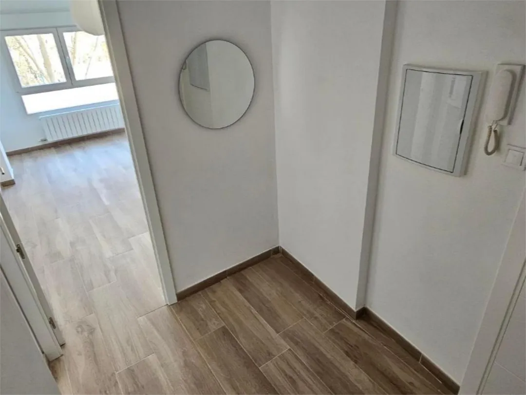 Piso en  Vía de Ramón Pignatelli 45 - Foto 7